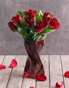 Twisted Roses - Bouquet of red roses